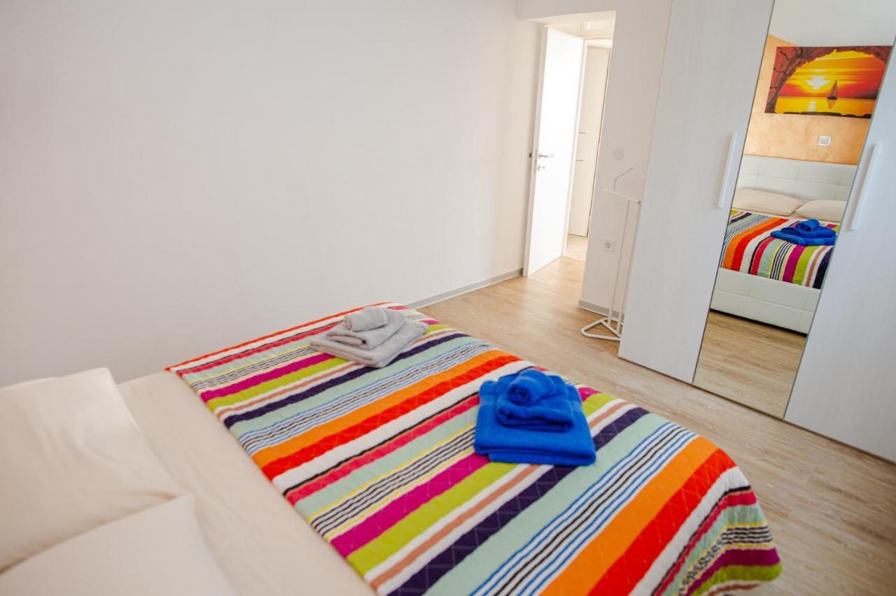 Exclusive Seaside Dream Apartments Murter Exterior foto